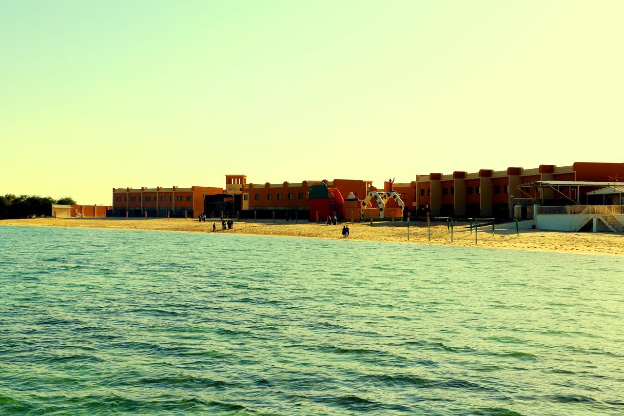 Aquamarine Kuwait Resort Al Nuwaiseeb Bagian luar foto