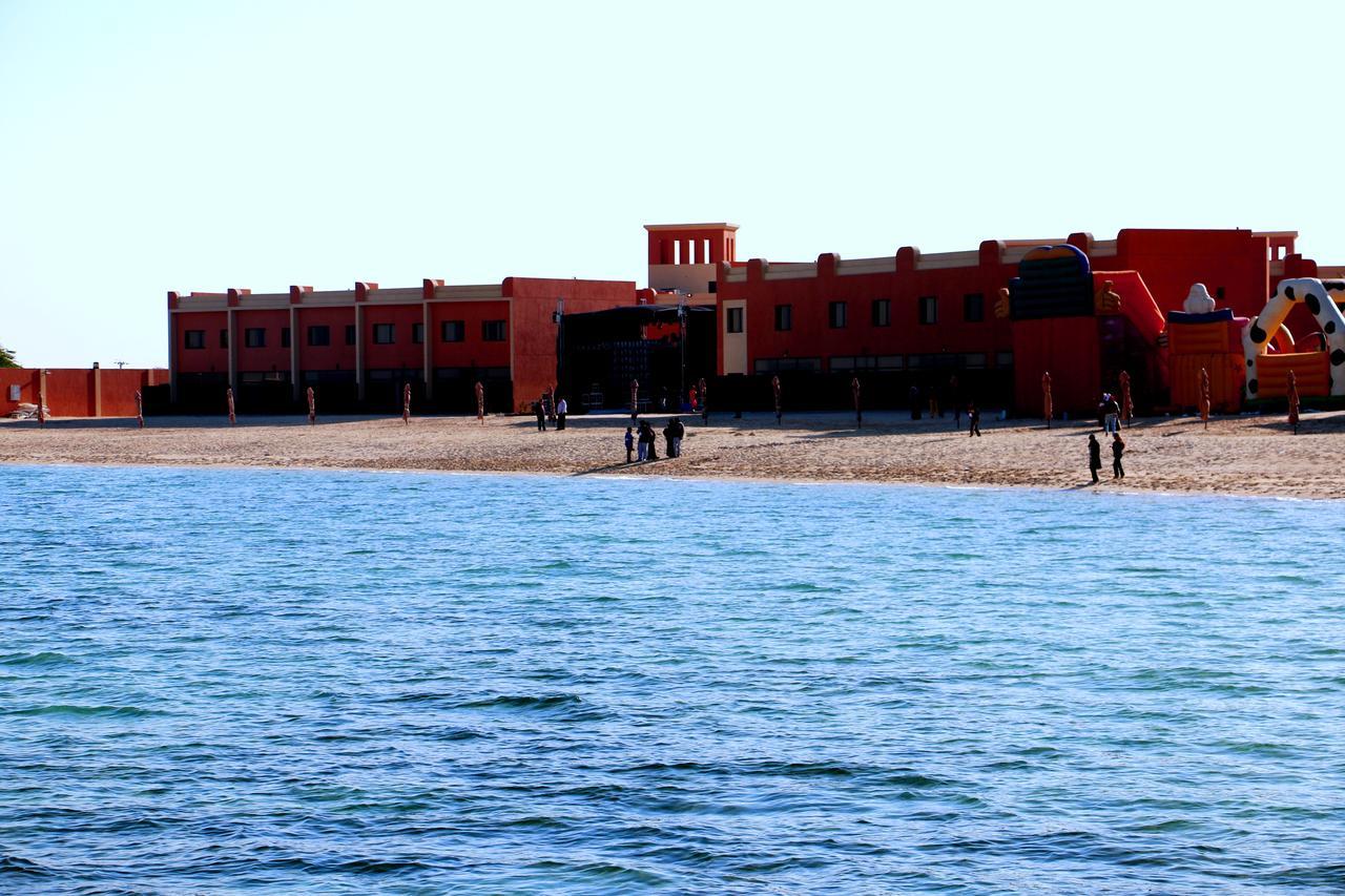 Aquamarine Kuwait Resort Al Nuwaiseeb Bagian luar foto